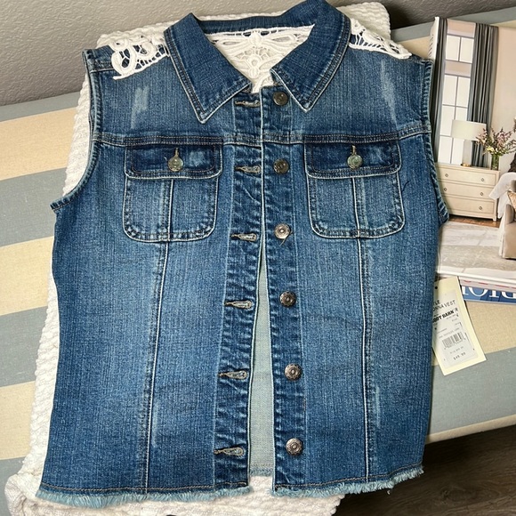 Jackets & Blazers - Woman’s Jean Vest